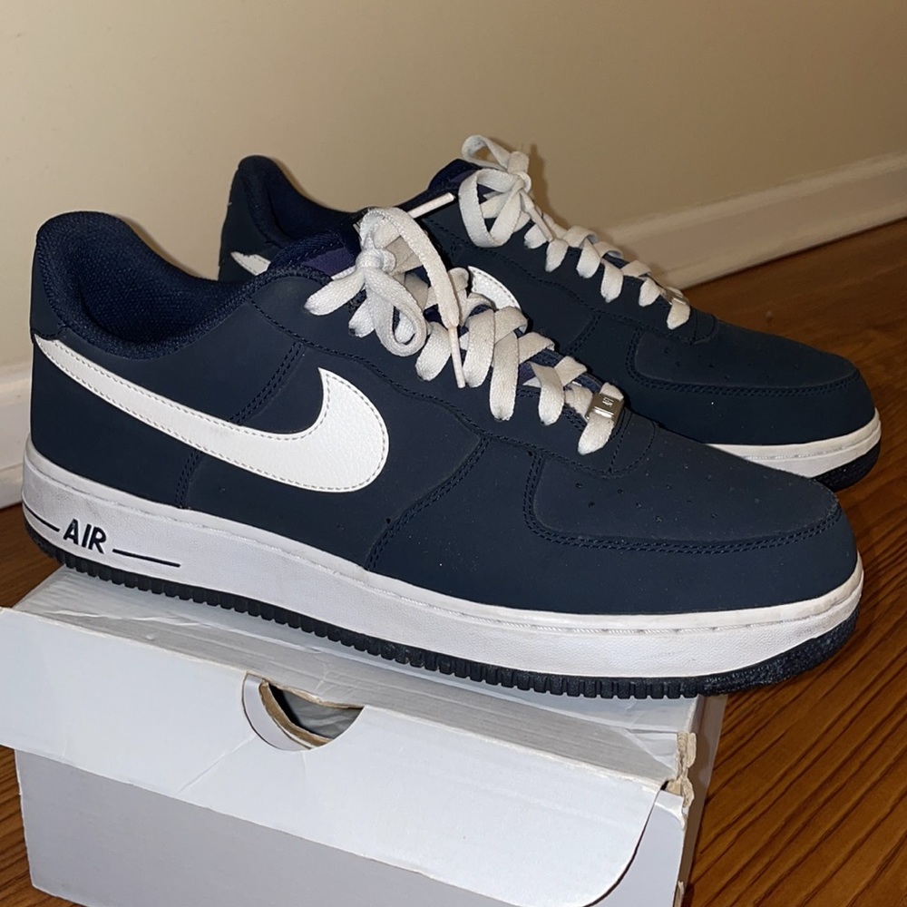 Nike Air Force 1
